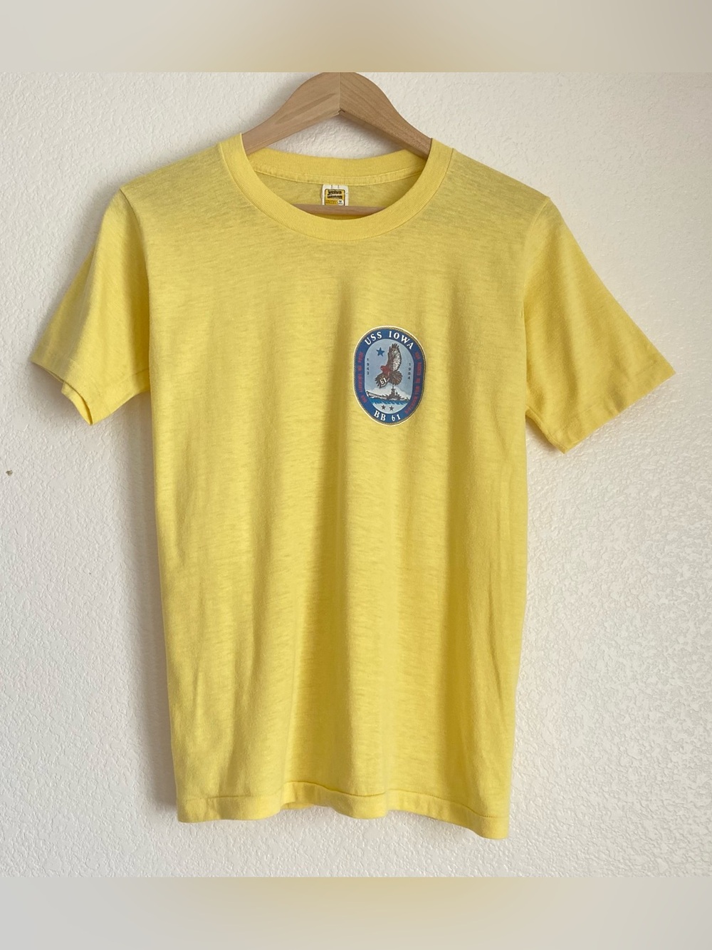 1984 USS IOWA BB61 Velva Sheen T-shirt, M
